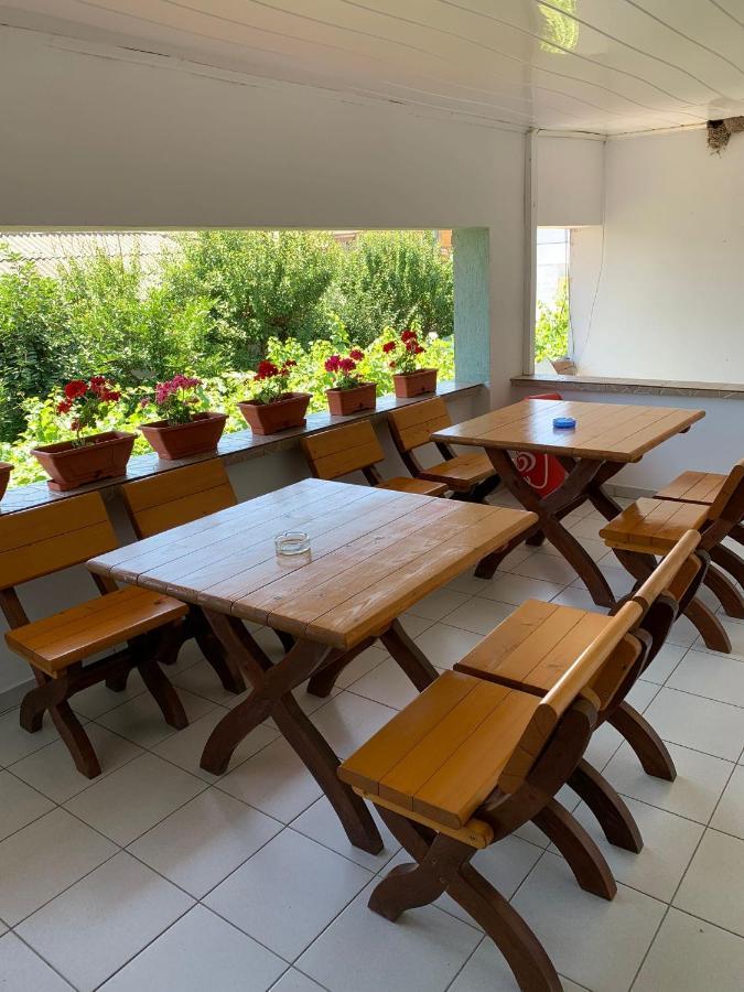 Casa Pestelui Hotel 2 Mai Ngoại thất bức ảnh